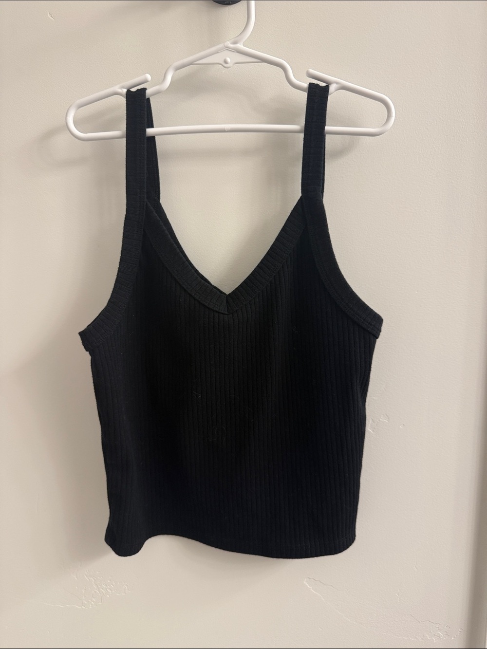 Black Ribbed V-Neck Tank Top - Women